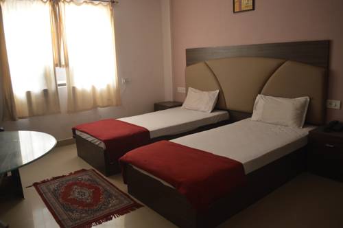 Imagen de la habitación del Hotel City Palace, Brahmapur. Foto 2