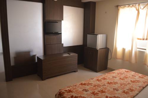 Imagen de la habitación del Hotel City Palace, Brahmapur. Foto 4