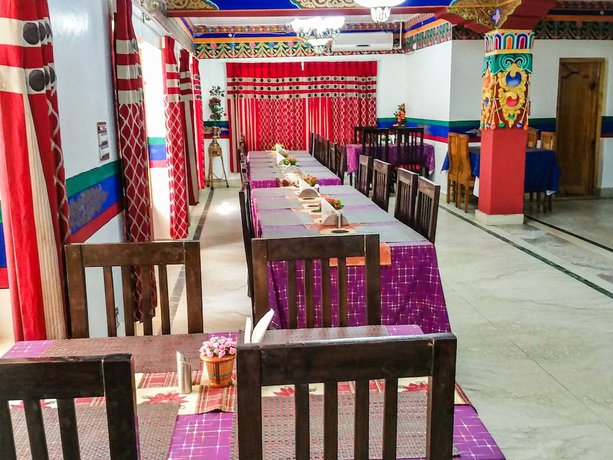 Imagen del bar/restaurante del Hotel City Palace, Leh. Foto 4