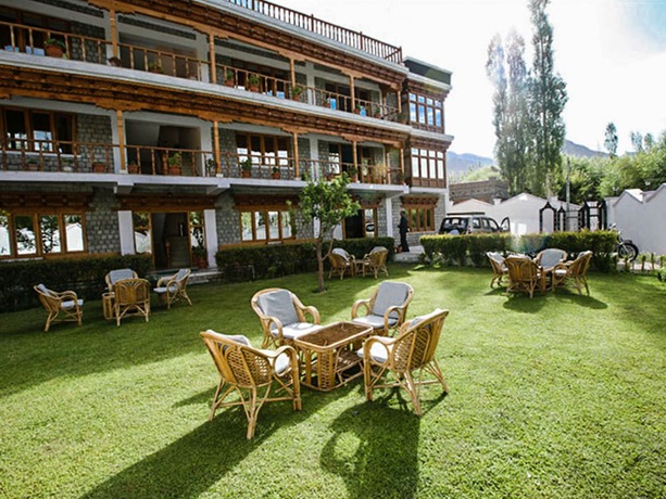 Imagen de los exteriores del Hotel City Palace, Leh. Foto 17