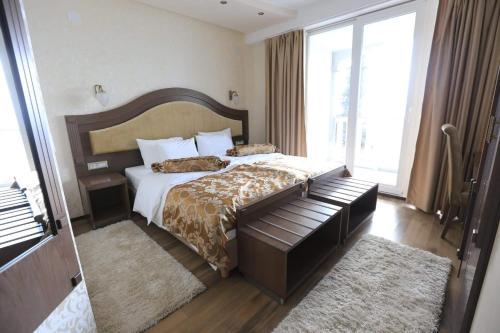 Imagen de la habitación del Hotel City Palace, Ohrid. Foto 4