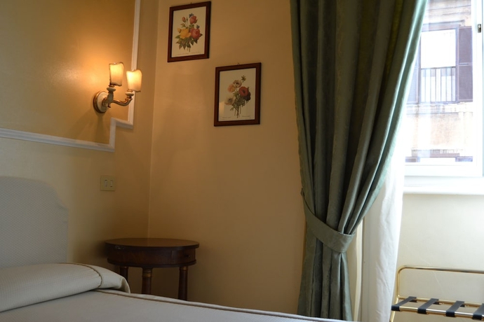 Imagen de la habitación del Hotel City Palazzo Dei Cardinali. Foto 10