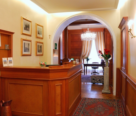 Imagen de los interiores del Hotel City Palazzo Dei Cardinali. Foto 18