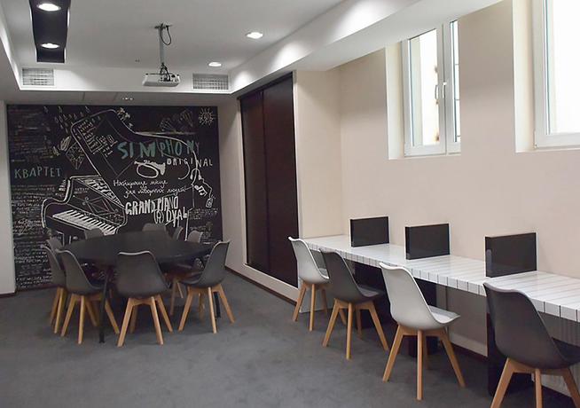 Imagen general del Hotel City Park - Bila Tserkva. Foto 10