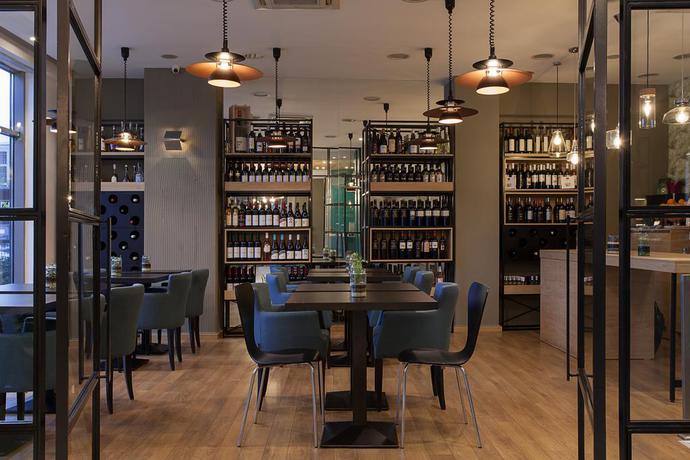 Imagen del bar/restaurante del Hotel City Park. Foto 3