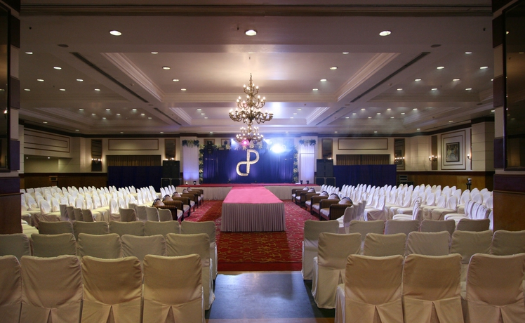 Imagen de los interiores del Hotel City Park, Nueva Delhi. Foto 11