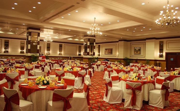 Imagen de los interiores del Hotel City Park, Nueva Delhi. Foto 13