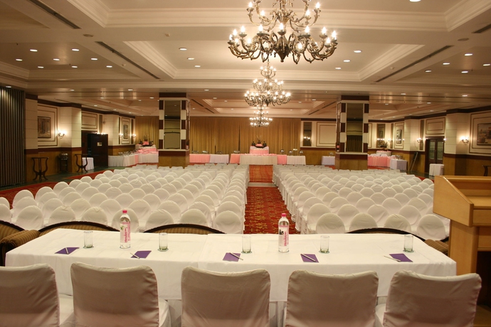 Imagen de los interiores del Hotel City Park, Nueva Delhi. Foto 14