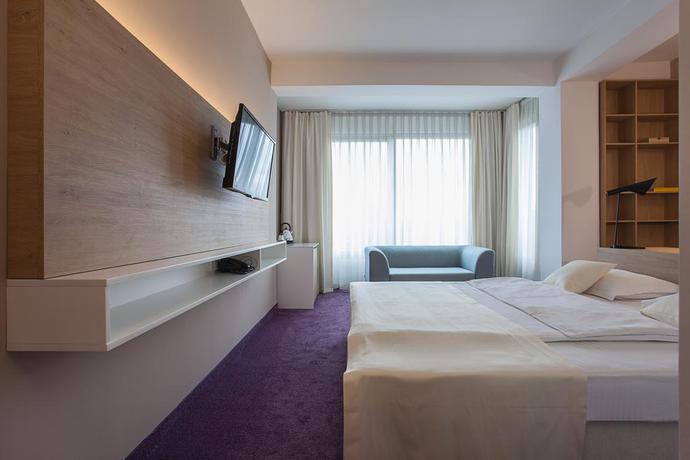 Imagen de la habitación del Hotel City Park, SKOPJE. Foto 11