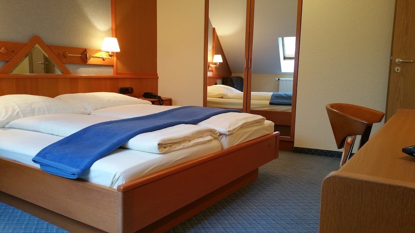 Imagen de la habitación del Hotel City Partner Strauss. Foto 6