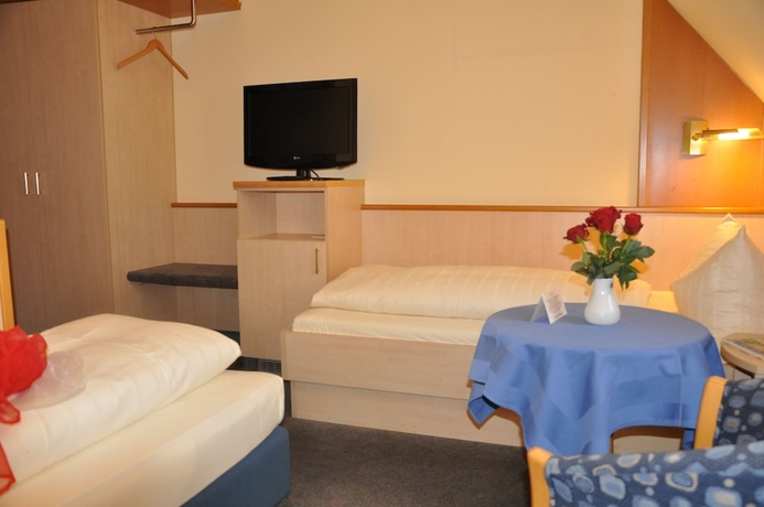 Imagen de la habitación del Hotel City Partner Strauss. Foto 17