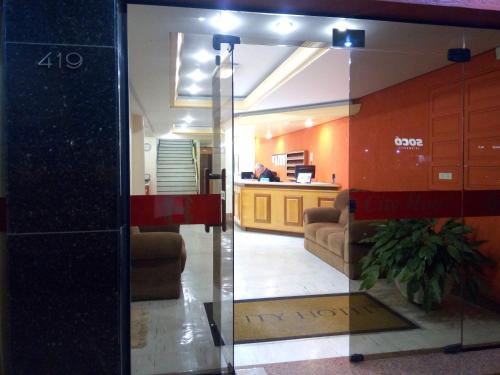 Imagen de la habitación del Hotel City Pf. Foto 7