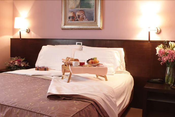 Imagen de la habitación del Hotel City, Piacenza. Foto 4