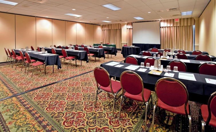 Imagen de los interiores del Hotel City Place St. Louis - Downtown. Foto 10