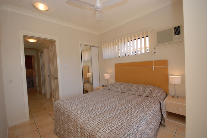 Imagen de la habitación del Hotel City Plaza Apartments. Foto 11