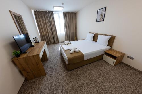 Imagen de la habitación del Hotel City Plaza, Botevgrad. Foto 14
