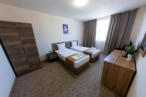 Imagen general del Hotel City Plaza, Botevgrad. Foto 12