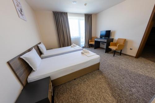 Imagen de la habitación del Hotel City Plaza, Botevgrad. Foto 16