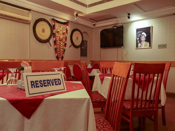 Imagen del bar/restaurante del Hotel City Plaza, Fujairah. Foto 9