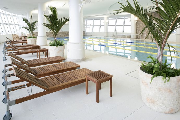 Imagen de la piscina del Hotel City Plaza Osaka. Foto 22