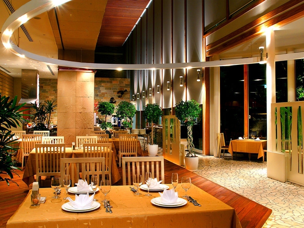 Imagen del bar/restaurante del Hotel City Plaza Osaka. Foto 5