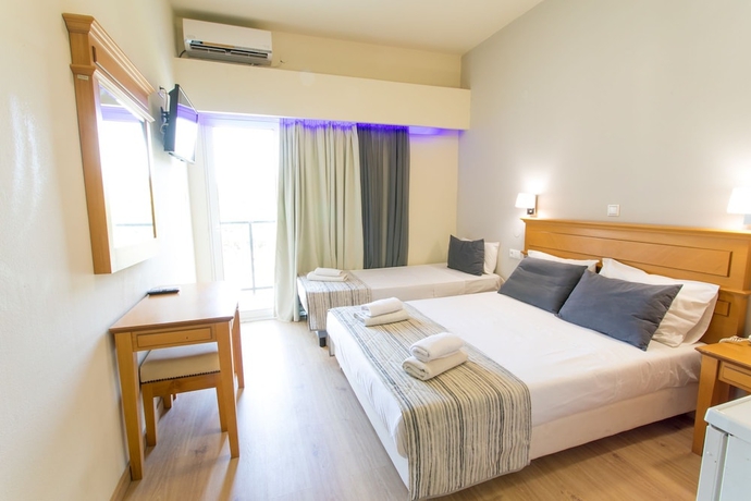 Imagen de la habitación del Hotel City Plus Rhodes. Foto 7