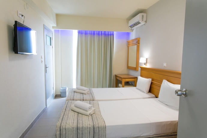 Imagen de la habitación del Hotel City Plus Rhodes. Foto 8