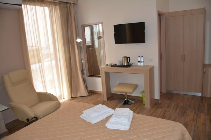 Imagen de la habitación del Hotel City Point Chios. Foto 10
