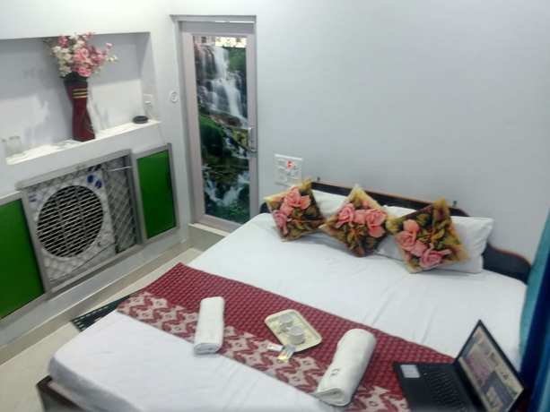 Imagen de la habitación del Hotel City, Prayagraj. Foto 8