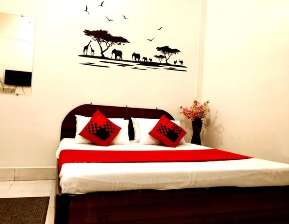 Imagen de la habitación del Hotel City, Prayagraj. Foto 11