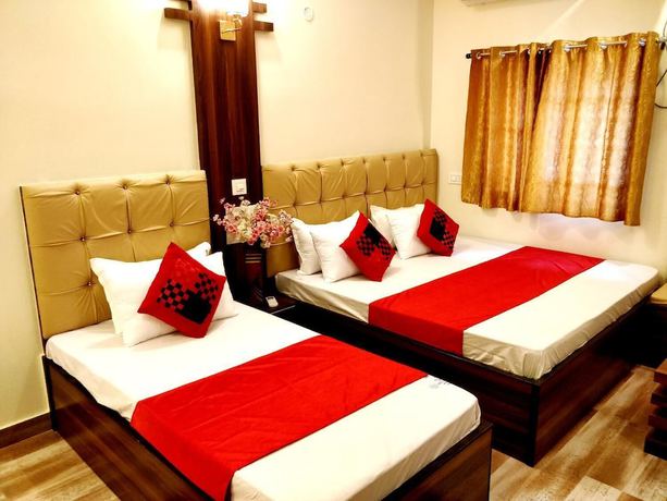 Imagen de la habitación del Hotel City, Prayagraj. Foto 18