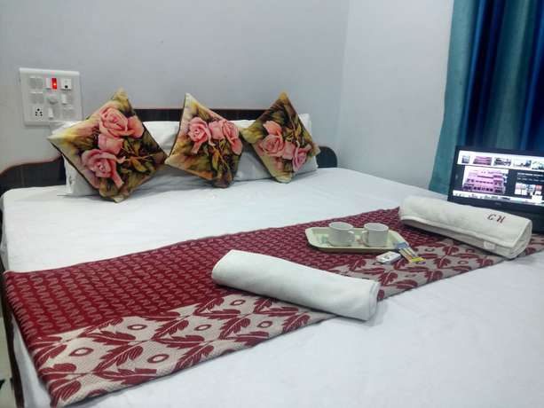 Imagen de la habitación del Hotel City, Prayagraj. Foto 19