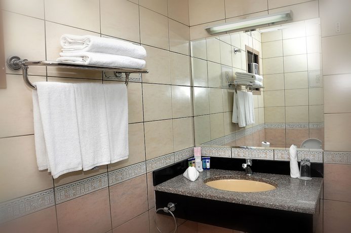 Imagen de la habitación del Hotel City, RAS AL KHAIMAH. Foto 8