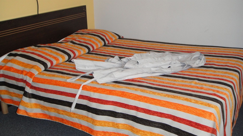 Imagen de la habitación del Hotel City Résidence Bordeaux Centre. Foto 6