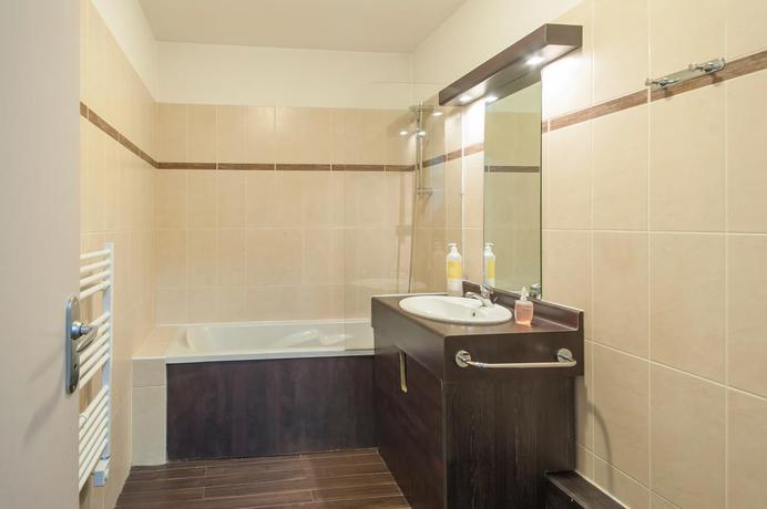 Imagen de la habitación del Hotel City Résidence Marne la Vallée - Bry sur Marne. Foto 6