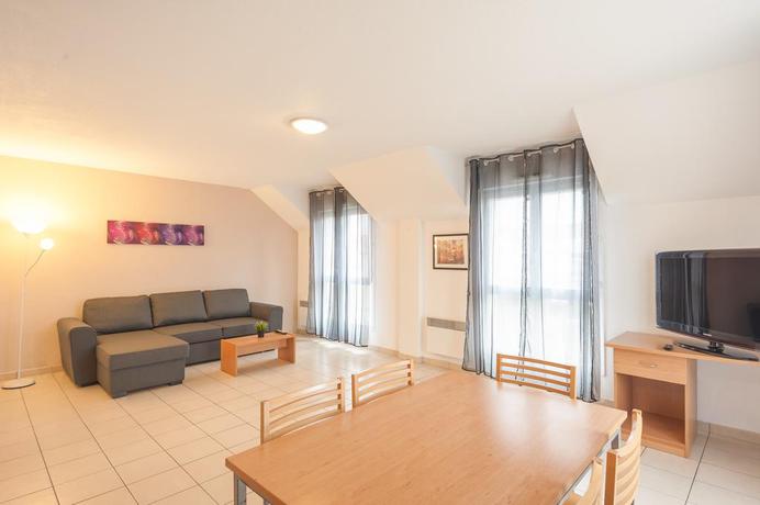 Imagen de la habitación del Hotel City Résidence Marne la Vallée - Bry sur Marne. Foto 7