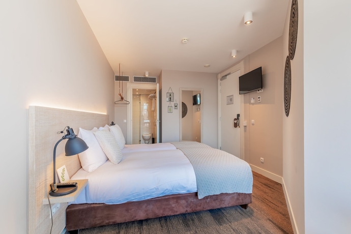 Imagen de la habitación del Hotel City Rembrandt. Foto 7