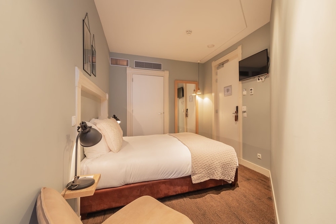 Imagen de la habitación del Hotel City Rembrandt. Foto 11