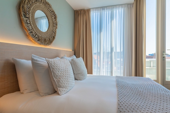 Imagen de la habitación del Hotel City Rembrandt. Foto 15