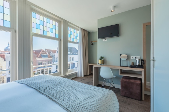 Imagen de la habitación del Hotel City Rembrandt. Foto 18