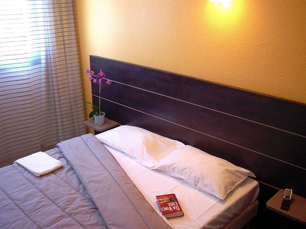 Imagen de la habitación del Hotel City Residence Aix En Provence. Foto 7