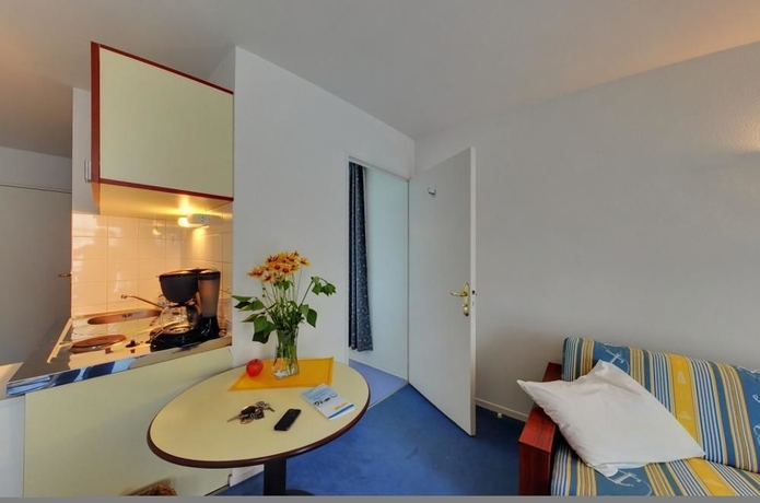 Imagen de la habitación del Hotel City Residence Nancy. Foto 7