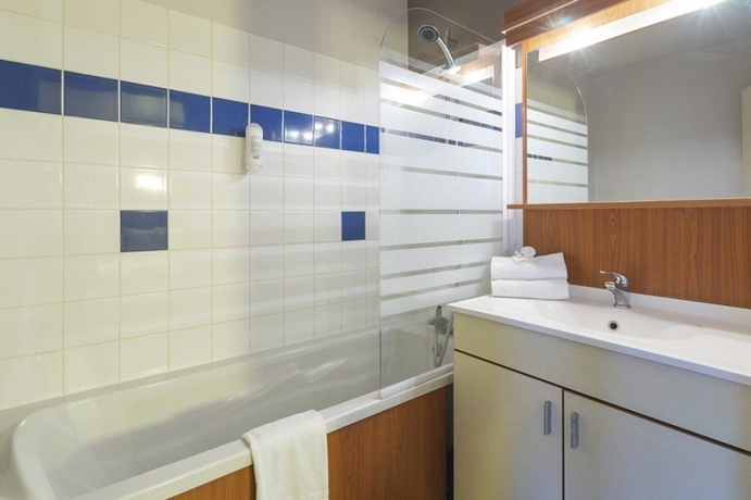 Imagen de la habitación del Hotel City Residence Nancy. Foto 9