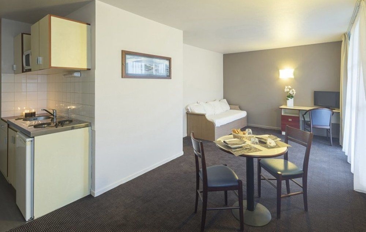 Imagen de la habitación del Hotel City Residence Nancy. Foto 12