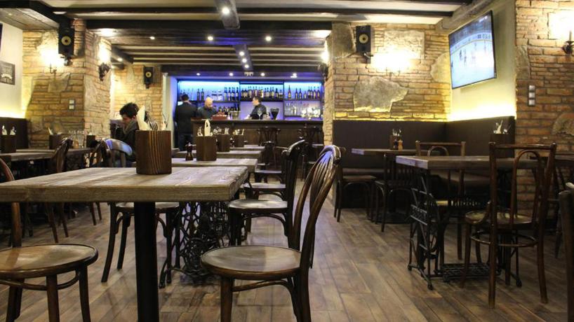 Imagen del bar/restaurante del Hotel City Ring. Foto 2