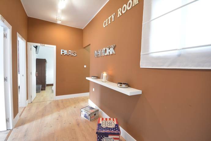 Imagen de los interiores del Hotel City Room Las Palmas. Foto 9