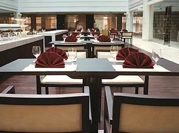 Imagen del bar/restaurante del Hotel City Seasons, Al Ain. Foto 2