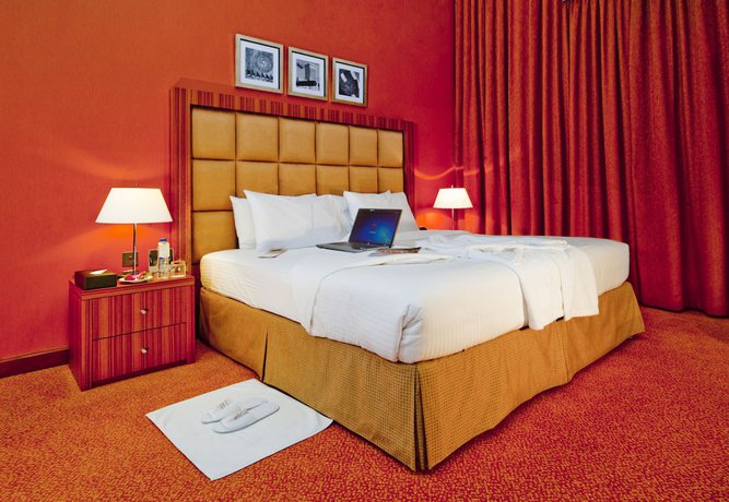 Imagen de la habitación del Hotel City Seasons Al Hamra. Foto 3