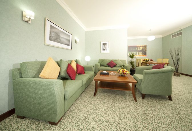 Imagen de la habitación del Hotel City Seasons Al Hamra. Foto 15