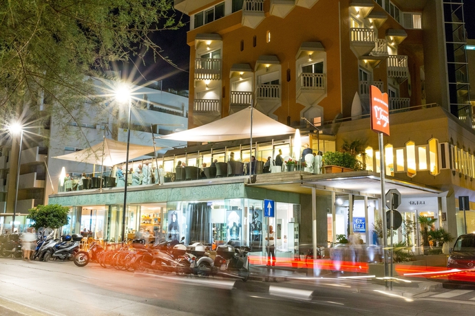 Imagen general del Hotel City, Senigallia. Foto 2